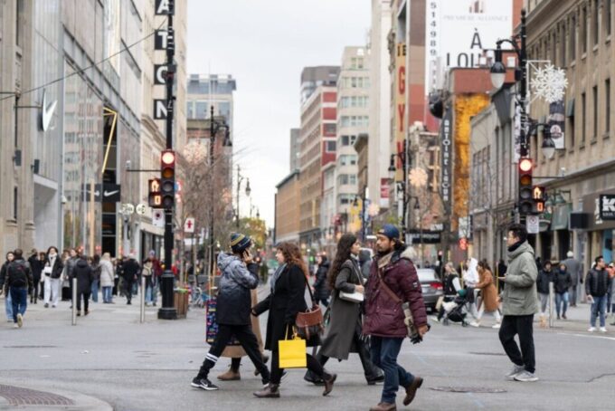 retailers-face-tougher-search-for-space-as-construction-drops-to-10-year-low:-jll