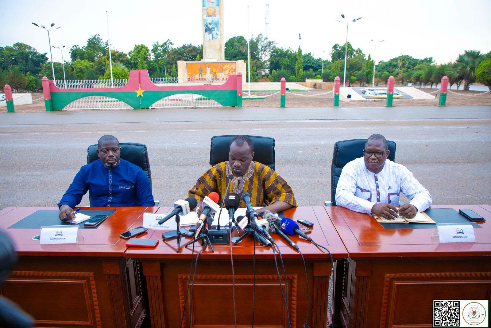 le-comite-d’organisation-presente-l’evenement-aux-journalistes